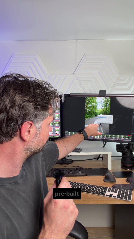 Roy wijst op het venster met zijn vooraf ingestelde bestandsnamen in Photo Mechanic